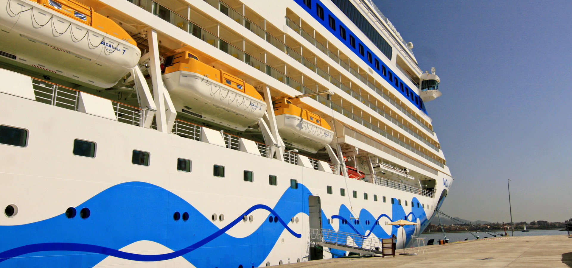 AIDAbella im Hafen von Palma de Mallorca - AIDA - Westliches Mittelmeer